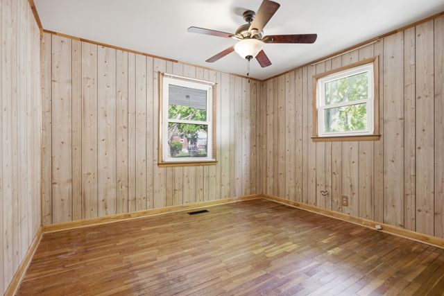 1827 Sunset Ave, Columbia, TN 38401