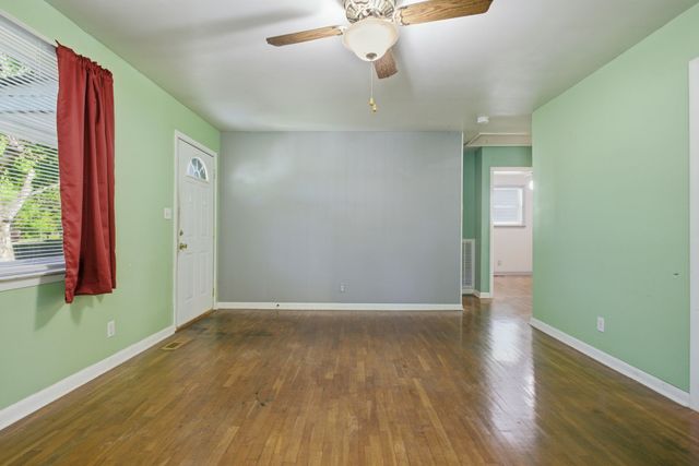 1827 Sunset Ave, Columbia, TN 38401