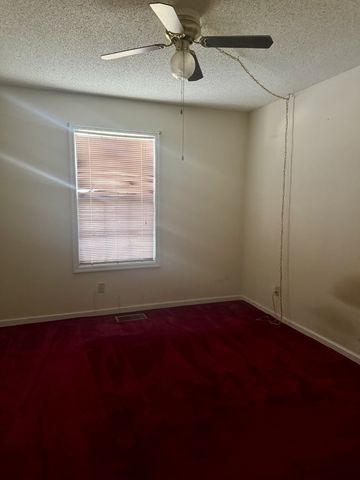 1827 Sunset Ave, Columbia, TN 38401