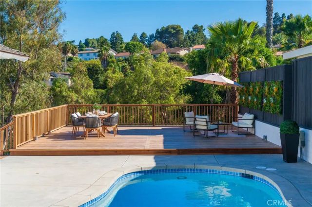 30 Santa Bella Rd, Rolling Hills Estates, CA 90274