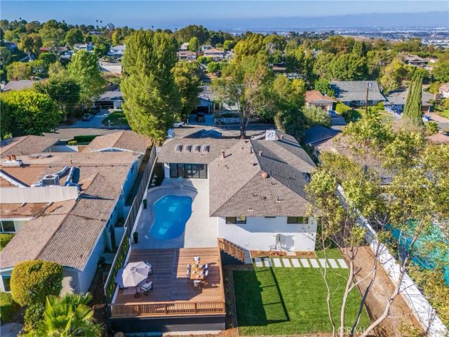 30 Santa Bella Rd, Rolling Hills Estates, CA 90274