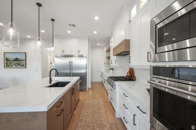 997 E IRON HORSE DR, Washington, UT 84780