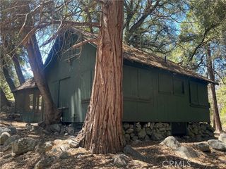 7 Oak Court 78, Angelus Oaks, CA 92305