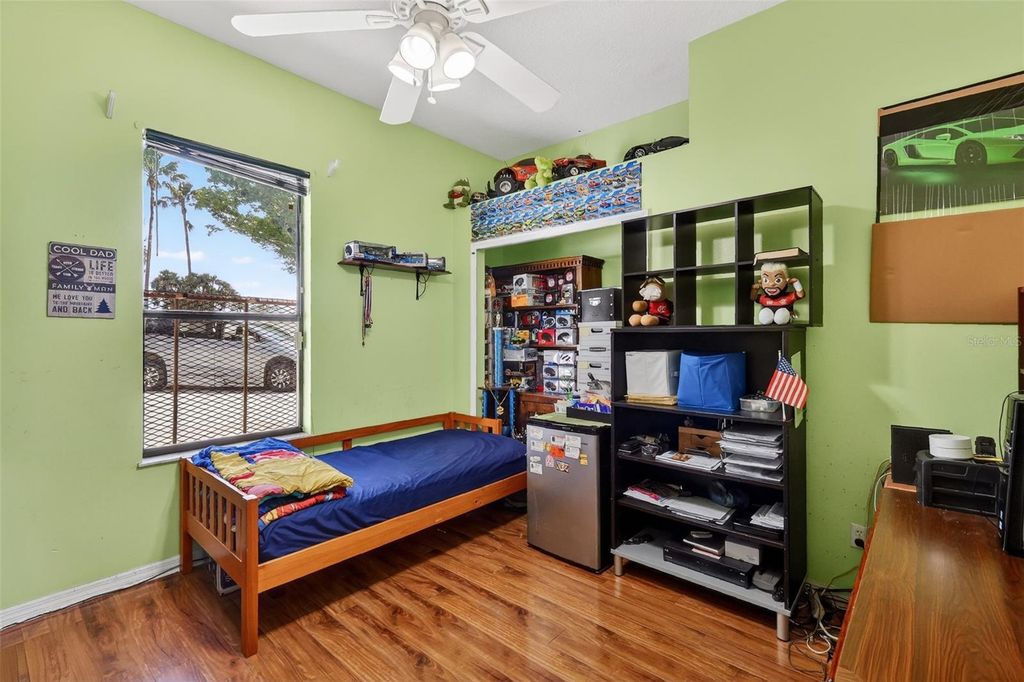 Image 23 of property listing at 11318 SUMMER WIND COURT, Clermont, FL 34711