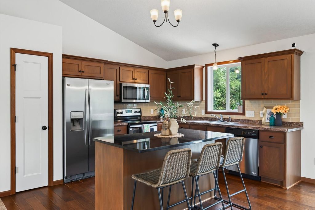 12435 Midway Circle NE, Blaine, MN 55449 — photo 2