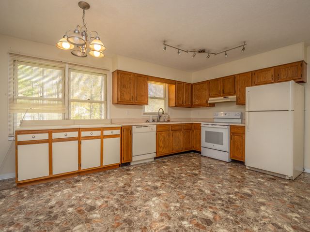 108 Poplar Court, West Liberty, KY 41472