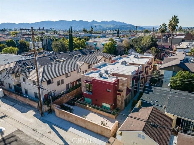 1212 Viola Avenue 103, Glendale, CA 91202