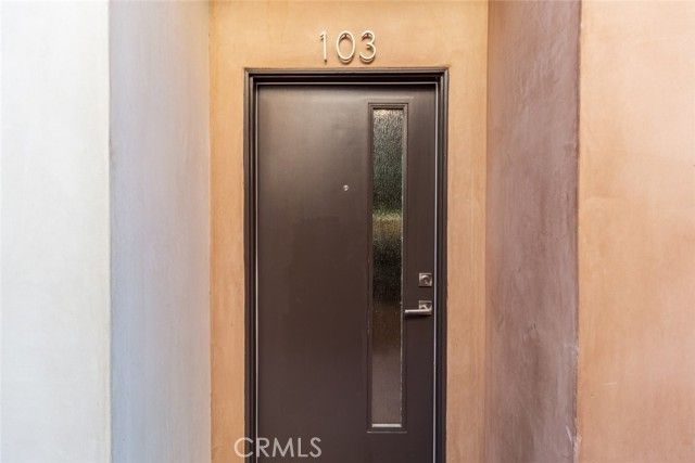 1212 Viola Avenue 103, Glendale, CA 91202