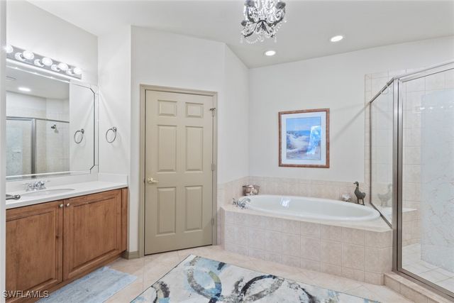 16521 Goldenrod LN 202, Alva, FL 33920