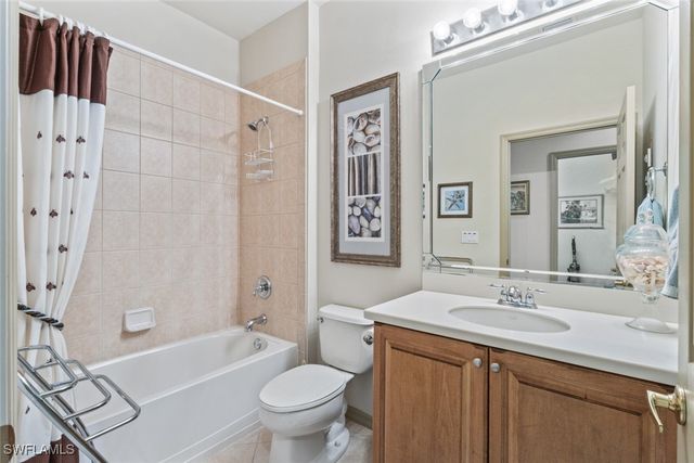 16521 Goldenrod LN 202, Alva, FL 33920