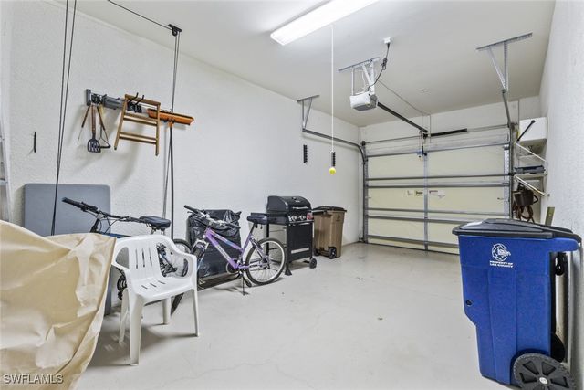 16521 Goldenrod LN 202, Alva, FL 33920