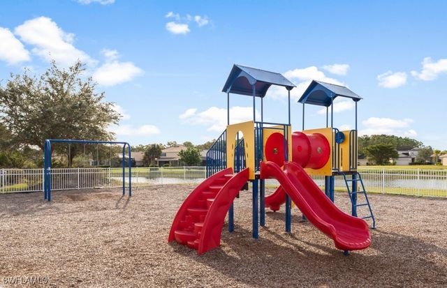 16521 Goldenrod LN 202, Alva, FL 33920