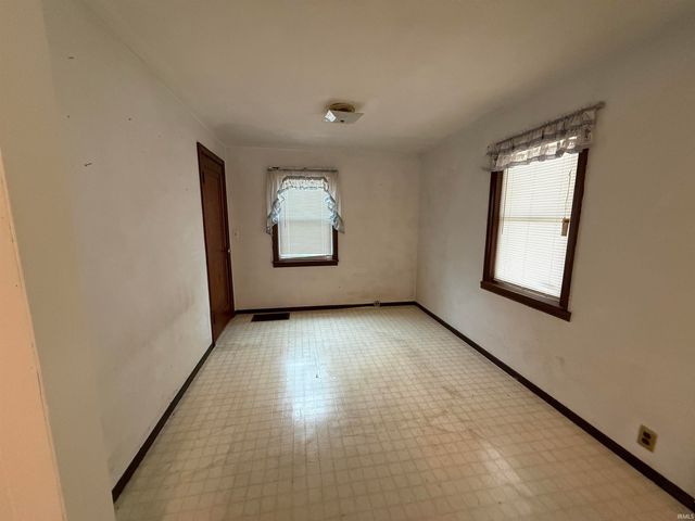 9331 W 310 N, Delphi, IN 46923