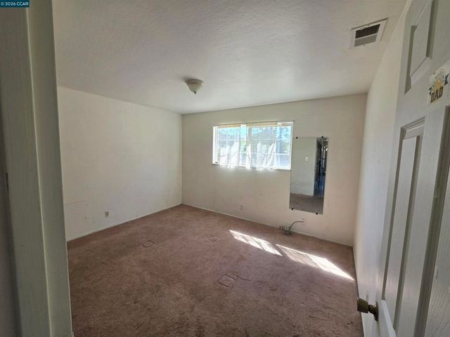 107 Orange St, Vallejo, CA 94590