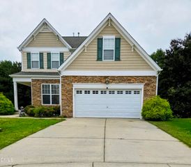 3227 Whispernut Lane, Zebulon, NC 27597