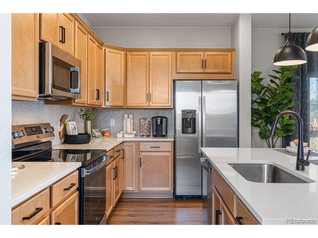 28443 E 3rd Ave, Watkins, CO 80137