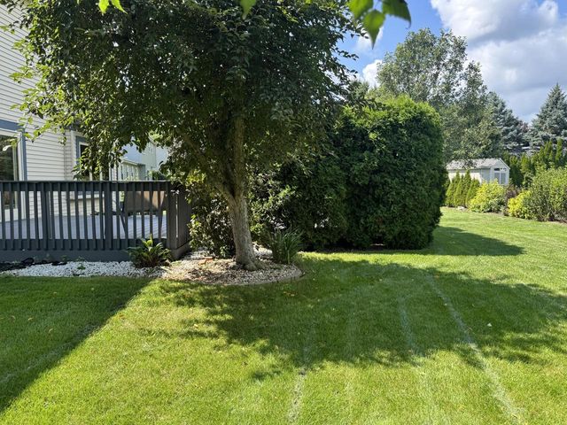 680 River Meadow DRIVE, Hartland, WI 53029