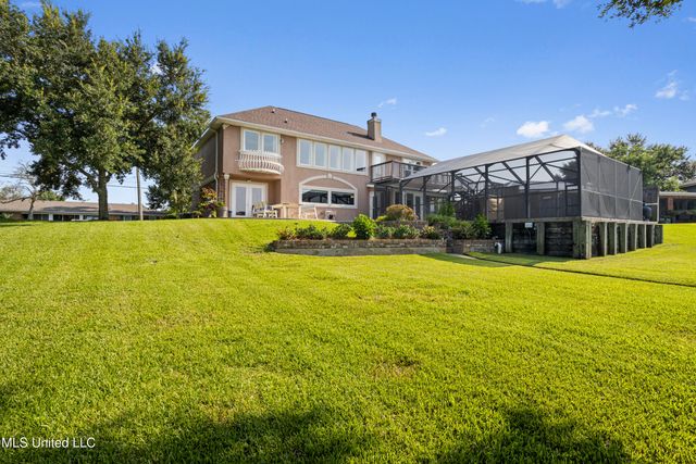 2509 S Shore Drive, Biloxi, MS 39532