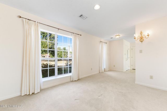 2509 S Shore Drive, Biloxi, MS 39532