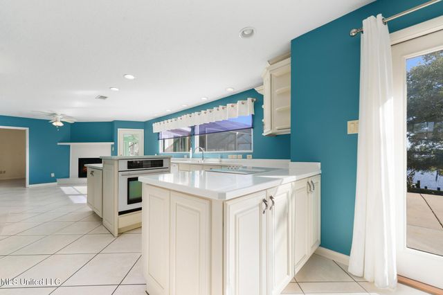 2509 S Shore Drive, Biloxi, MS 39532