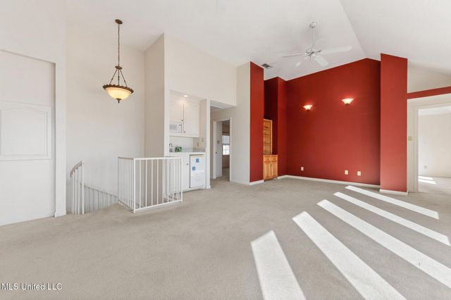 2509 S Shore Drive, Biloxi, MS 39532