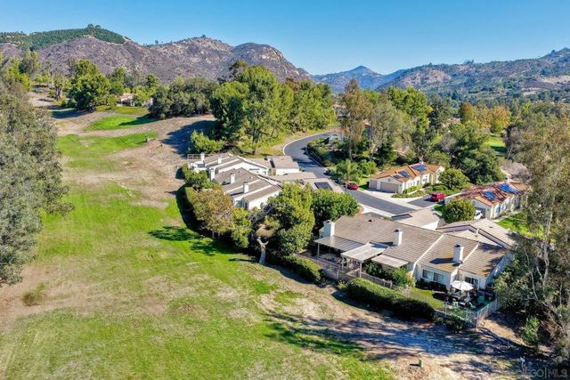 29414 Circle R Greens, Escondido, CA 92026