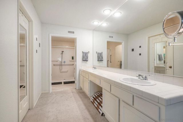 29414 Circle R Greens, Escondido, CA 92026