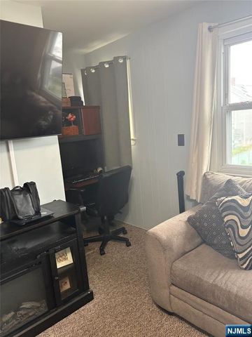 238 New Street, Lyndhurst, NJ 07071
