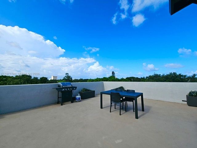 7105 NE 4 Court, Miami, FL 33138