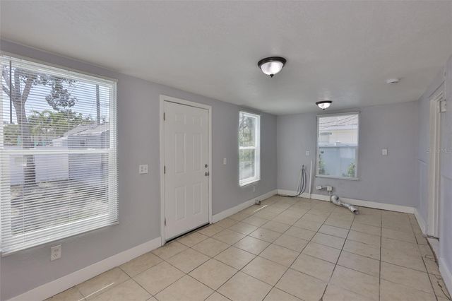 4736 5TH AVENUE S, St Petersburg, FL 33711