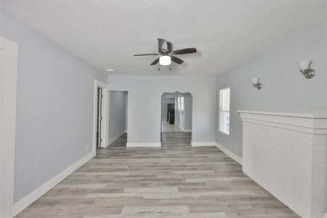 4736 5TH AVENUE S, St Petersburg, FL 33711