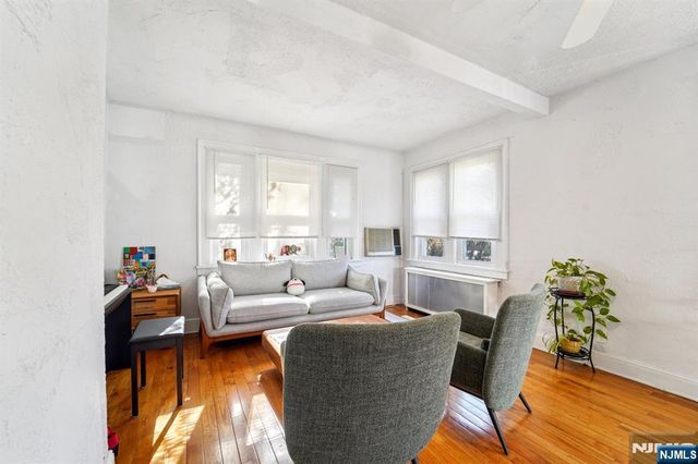 359 Bogert Bogert, Ridgewood, NJ 07450