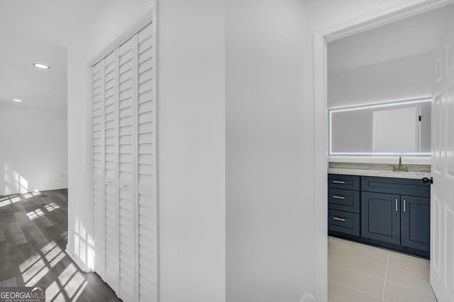 165 N Morning Dove Drive, Fayetteville, GA 30215