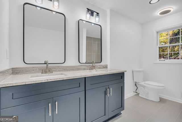 165 N Morning Dove Drive, Fayetteville, GA 30215