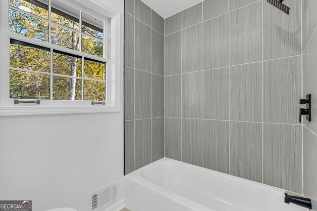 165 N Morning Dove Drive, Fayetteville, GA 30215