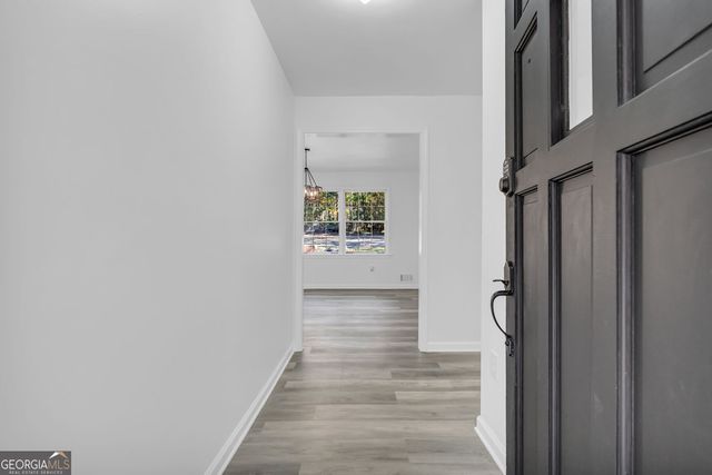 165 N Morning Dove Drive, Fayetteville, GA 30215