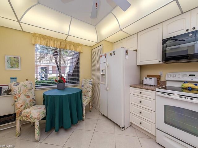 5932 Cranbrook WAY C106, Naples, FL 34112