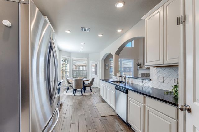 3503 Whittier, Montgomery, TX 77356