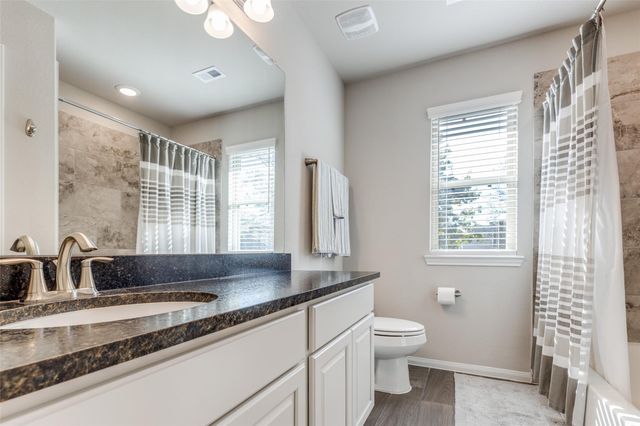 3503 Whittier, Montgomery, TX 77356