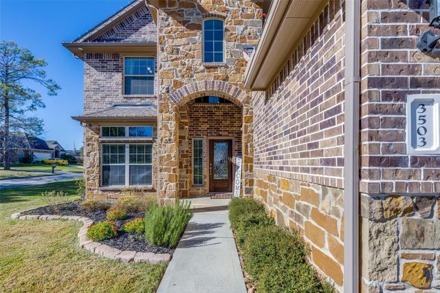 3503 Whittier, Montgomery, TX 77356