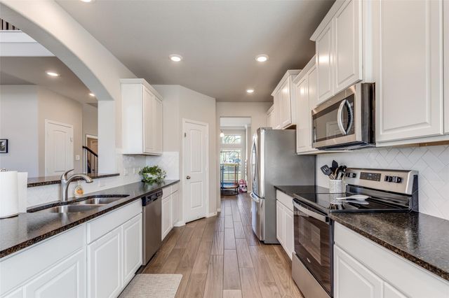 3503 Whittier, Montgomery, TX 77356