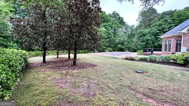 105 Meadow Trail, Social Circle, GA 30025