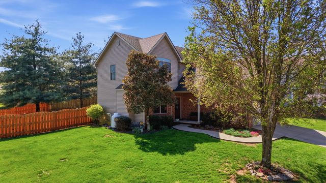 100 Summit Drive, Georgetown, KY 40324