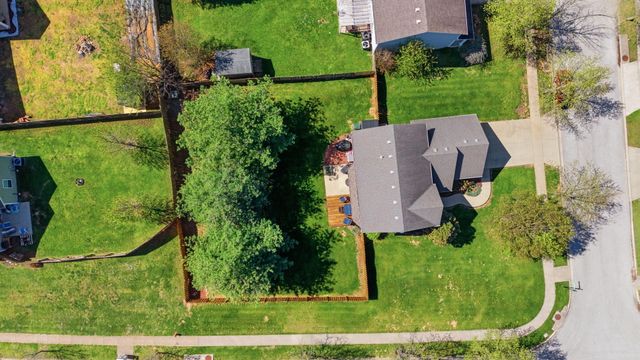 100 Summit Drive, Georgetown, KY 40324