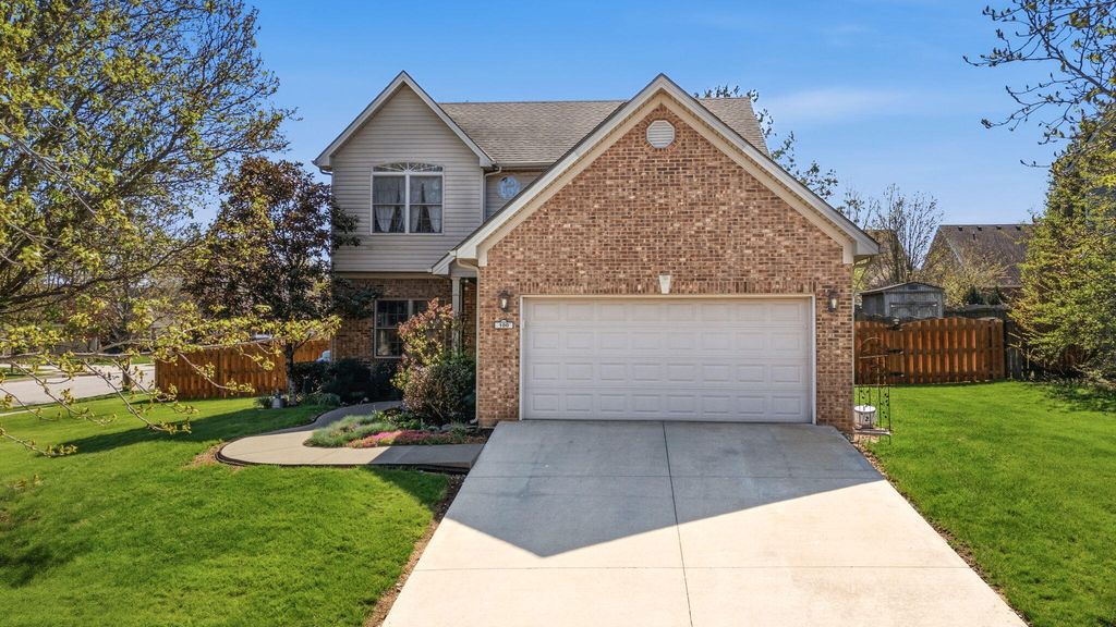 100 Summit Drive, Georgetown, KY 40324