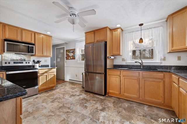 81 Floeting Road, Ashford, CT 06278