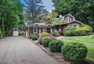 31 Old Stirling Rd, Warren Twp., NJ 07059