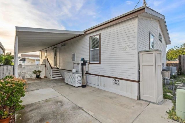 1600 E Vista Way 21, Vista, CA 92084