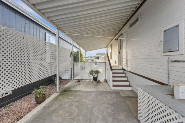 1600 E Vista Way 21, Vista, CA 92084