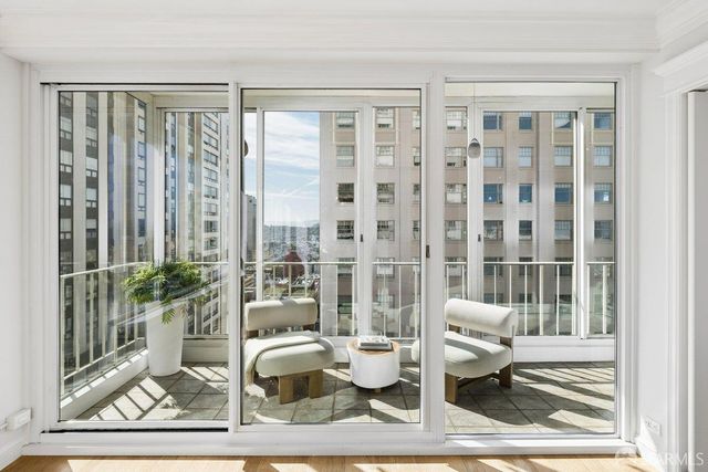1200 California Street 9C, San Francisco, CA 94109